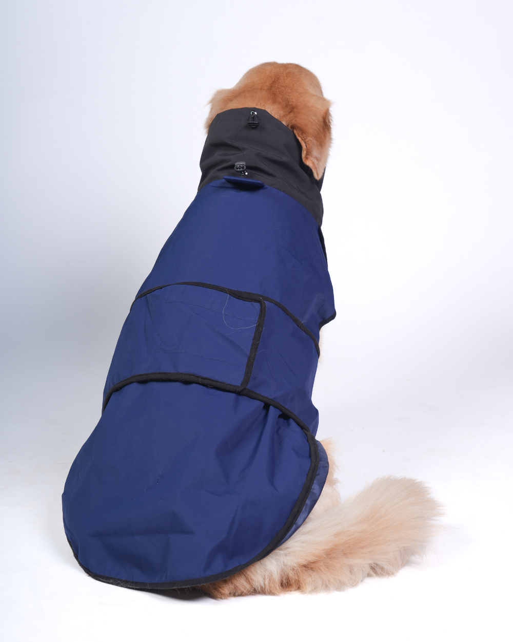 Careatic™ RainFlex Lite Sleeveless Dog Raincoat for Golden Retriever